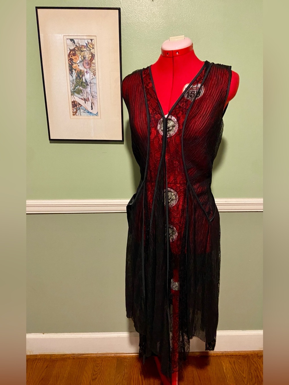 NWT Lace Overlay Fairy Hem Dress